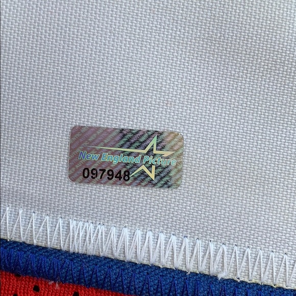 Rob Gronkowski autograph #87 Jersey - Picture 5 of 8